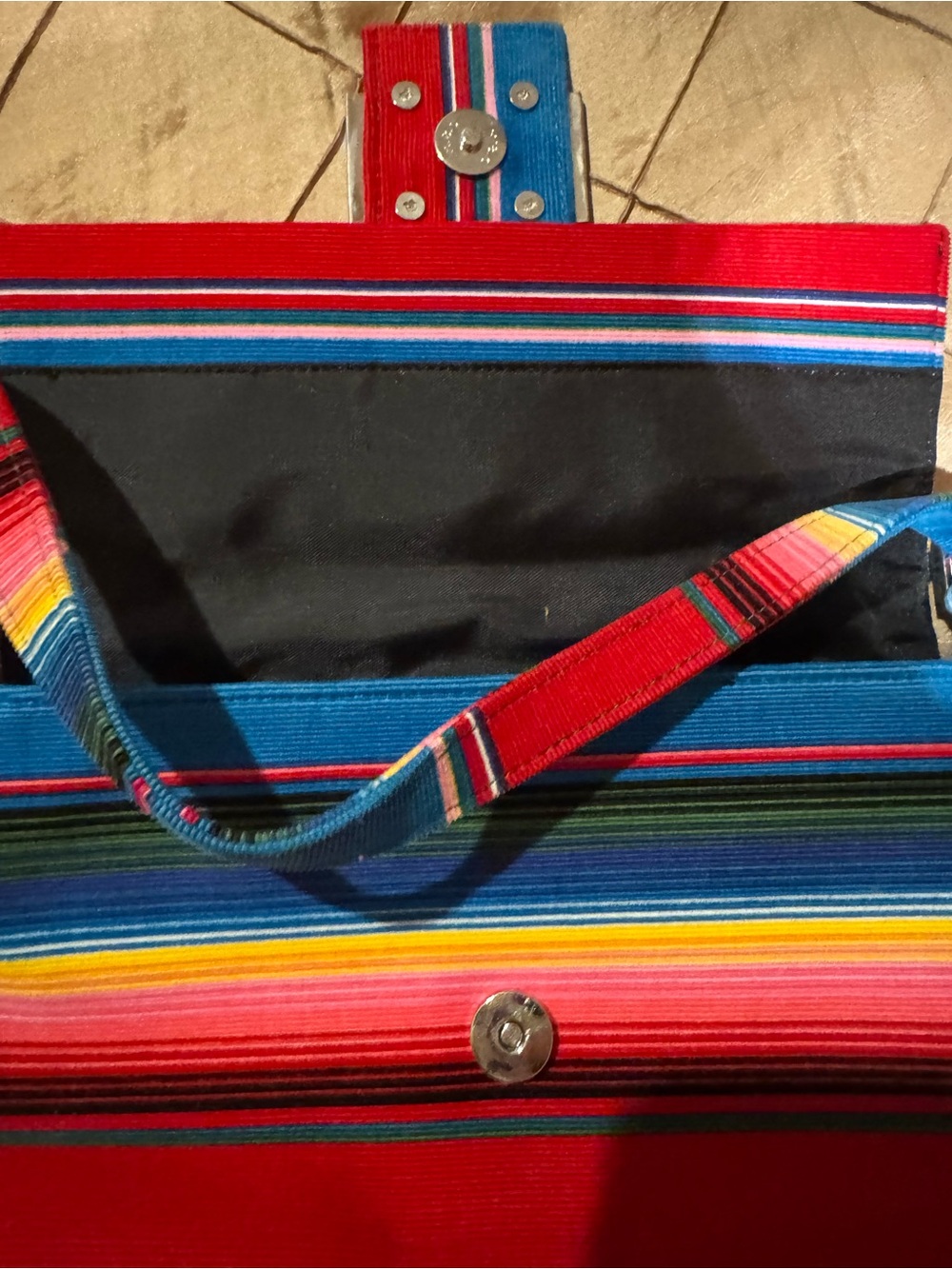 Red Striped Women's Shoulder Bag with Metal Buckle - Picture 9 of 9